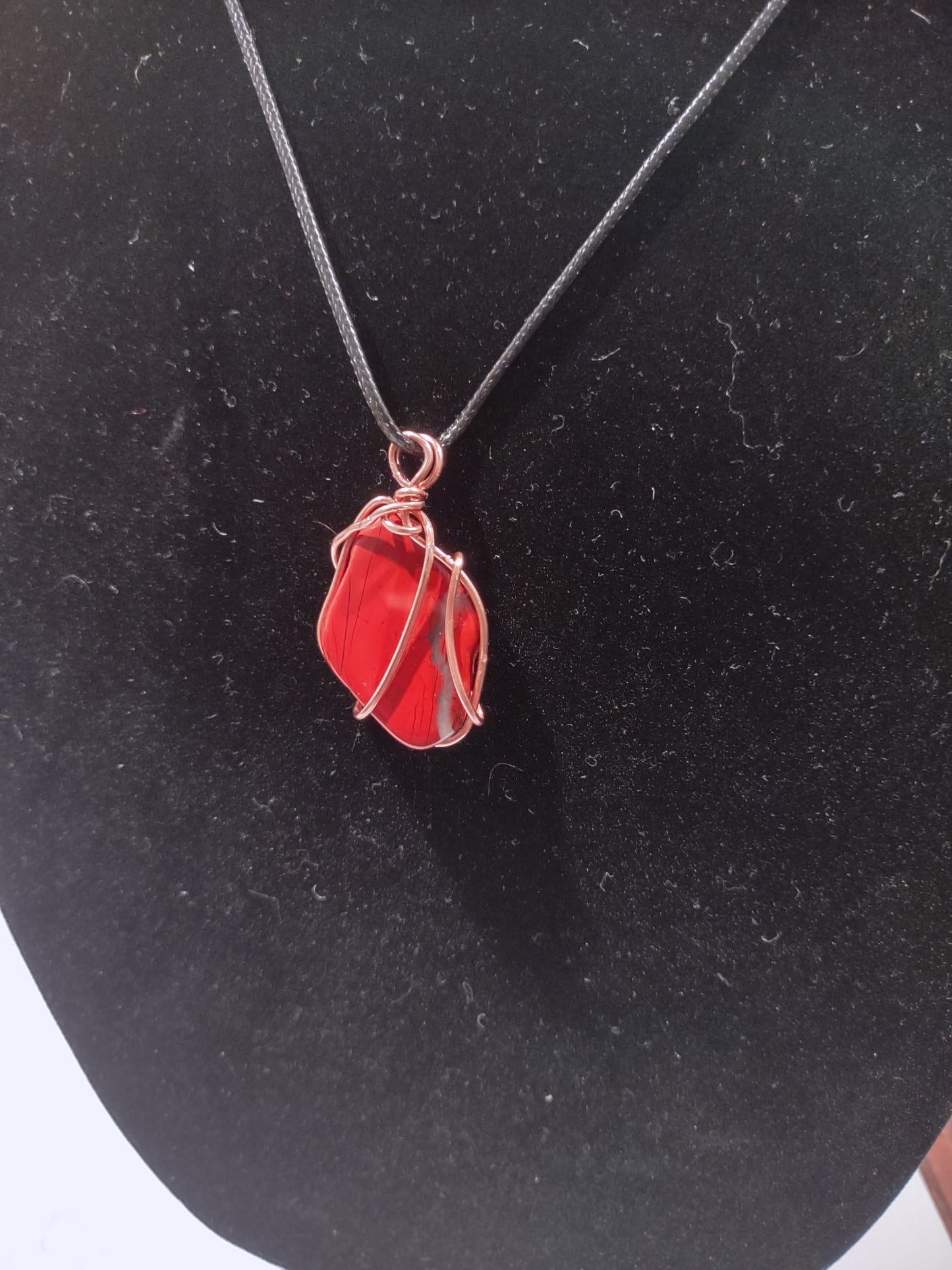 Red Jasper with quartz vein copper Pendant Necklace