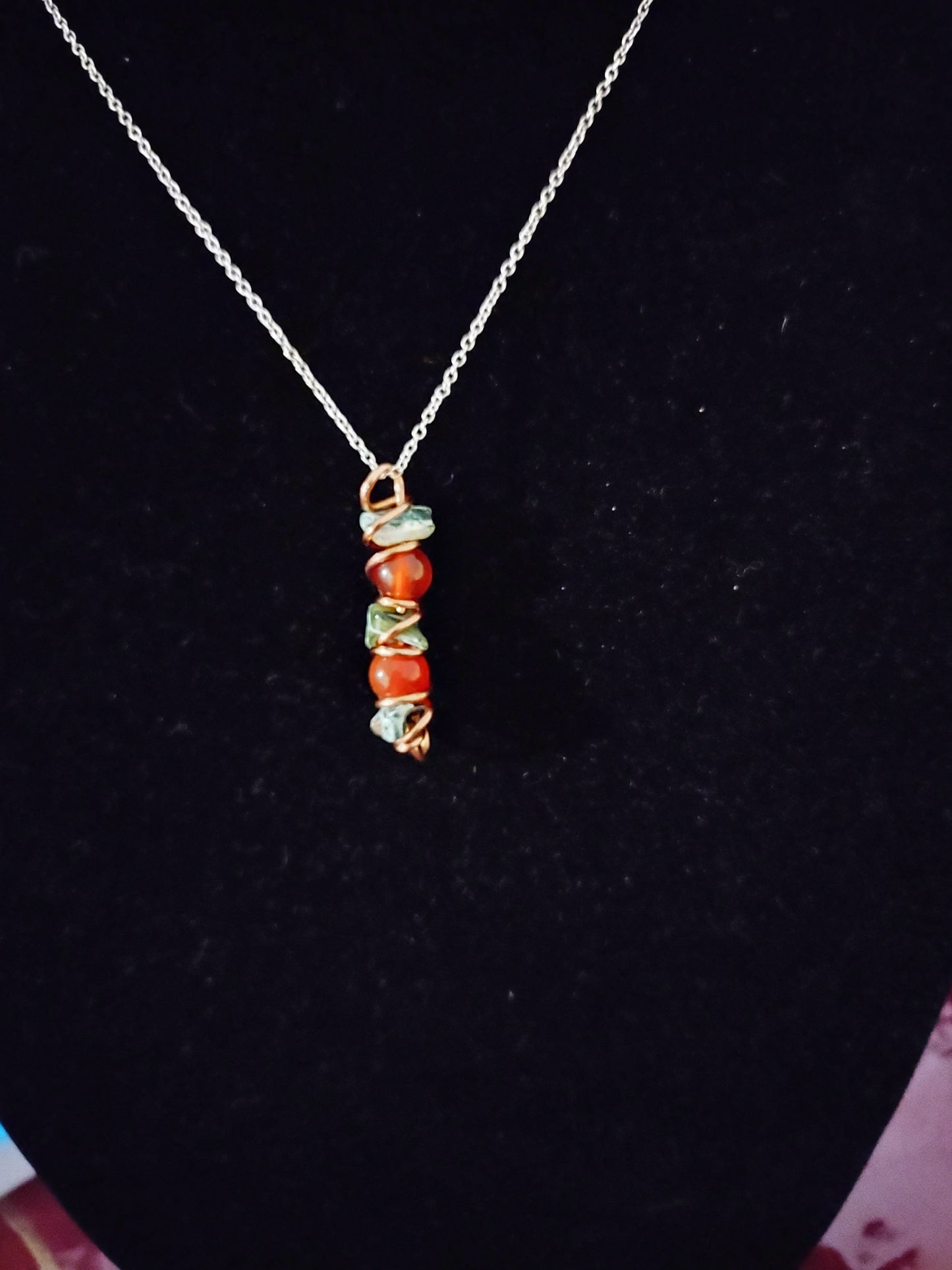 Carnelian and Shell pendant necklace